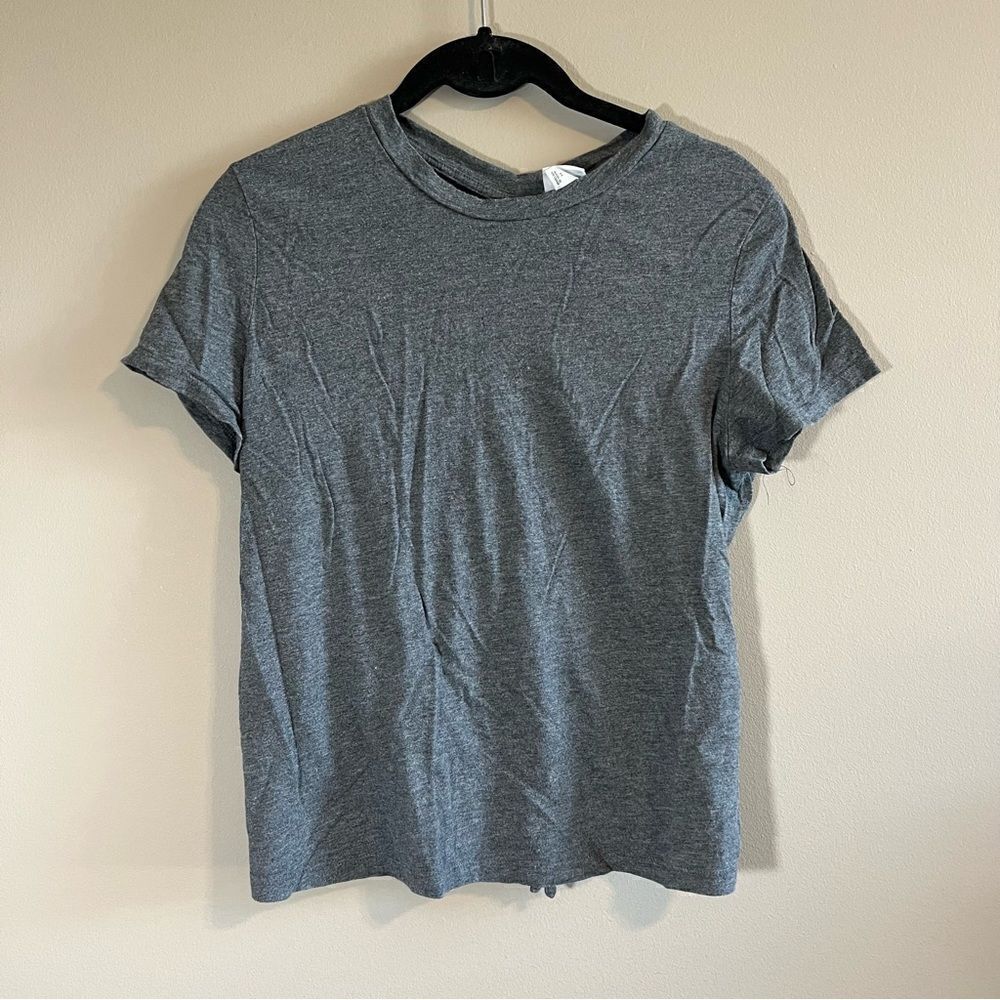 ✨ All in Motion Gray Crop Top Medium‎